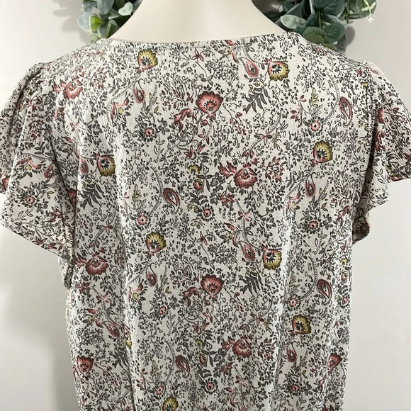 NWOT Melloday Floral Peplum Faux Wrap Flutter Cap Sleeve Top S - Picture 6 of 16